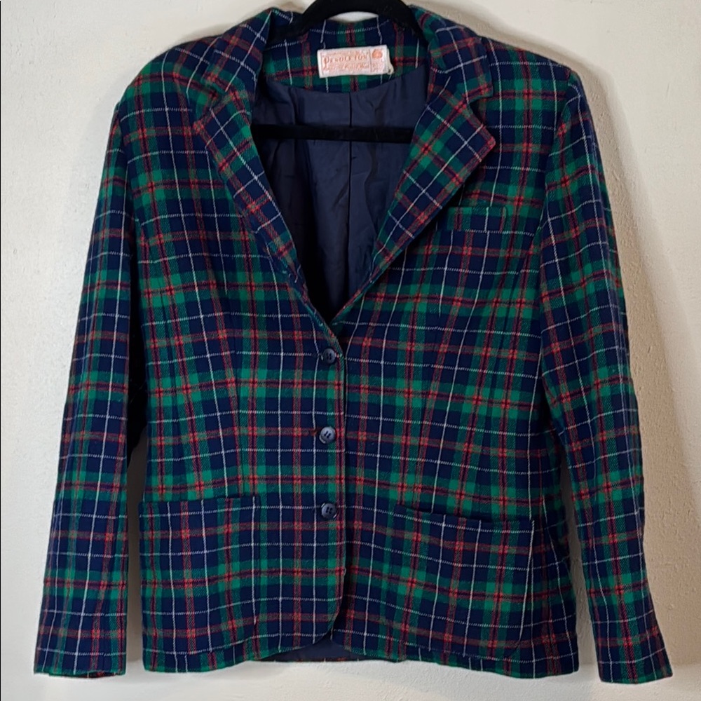 Vintage Women’s Pendleton 100% Wool Plaid Green Blue Blazer Jacket